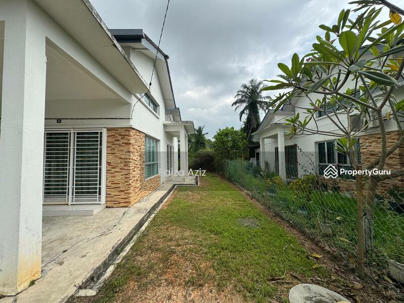 For Sale - taman intan baiduri sepang