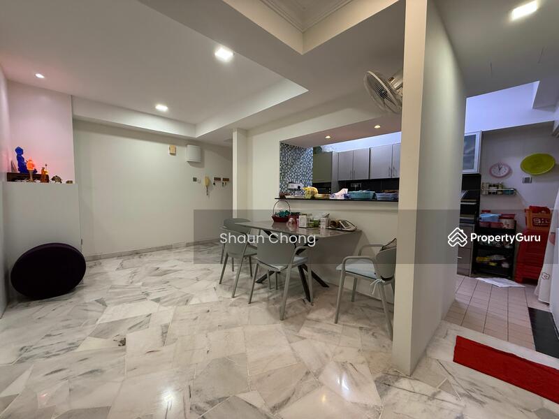 For Rent - Awana Puri