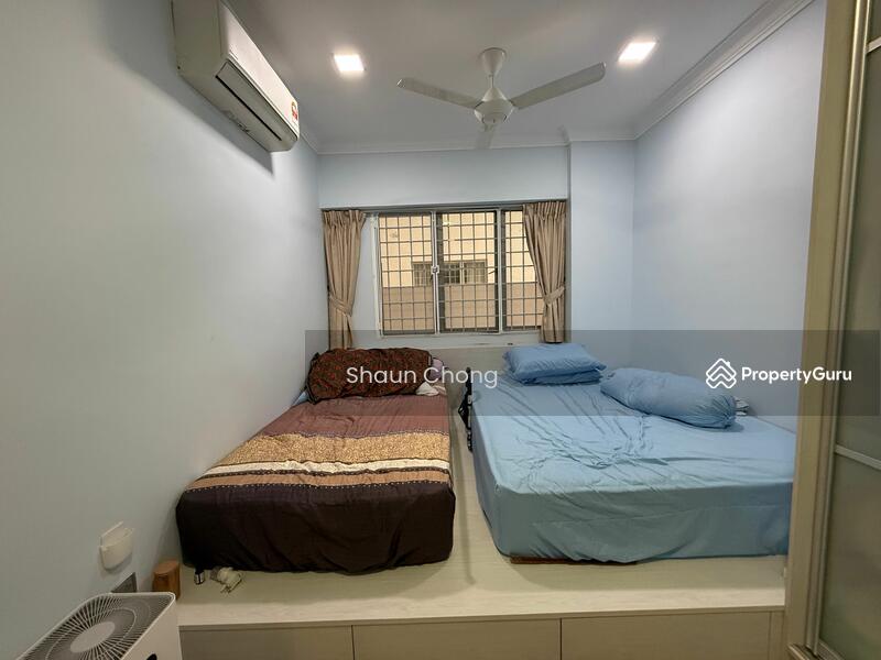 For Rent - Awana Puri