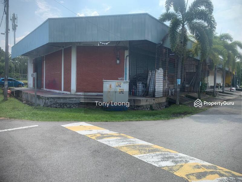 Untuk Disewa - SEMENYIH CORNER FACTORY FOR RENT , SINGLE STOREY