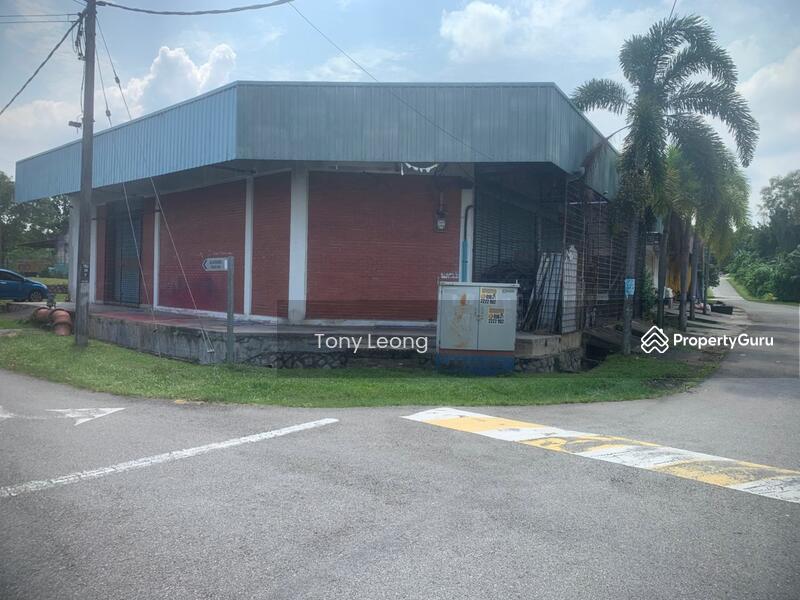 Untuk Disewa - SEMENYIH CORNER FACTORY FOR RENT , SINGLE STOREY