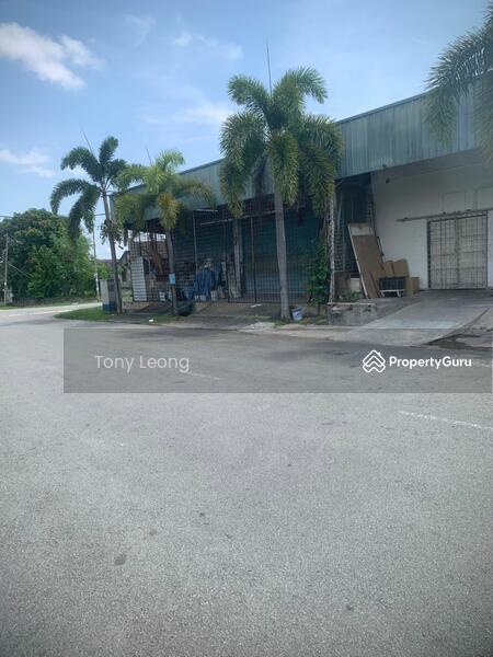 Untuk Disewa - SEMENYIH CORNER FACTORY FOR RENT , SINGLE STOREY