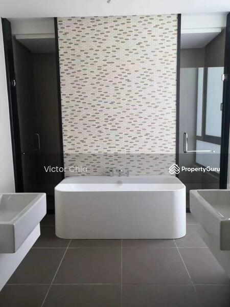 For Rent - Terraced House at Medini