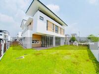 For Sale - 30ft Big Extra Land！！Corner Double Storey Bangi FREEHOLD First Come First Serve