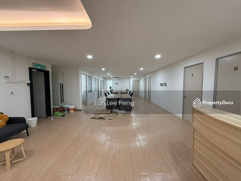 For Rent - Shop / Office at Taman Pelangi Indah