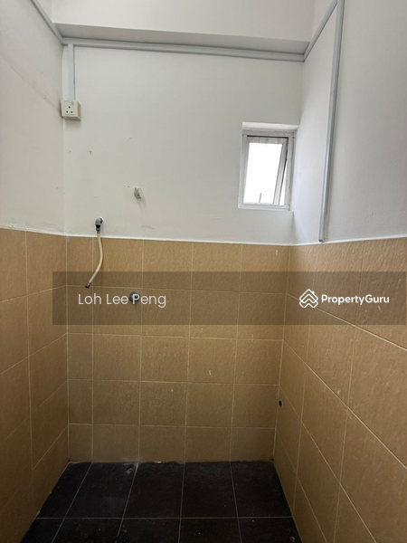 For Rent - Shop / Office at Taman Pelangi Indah