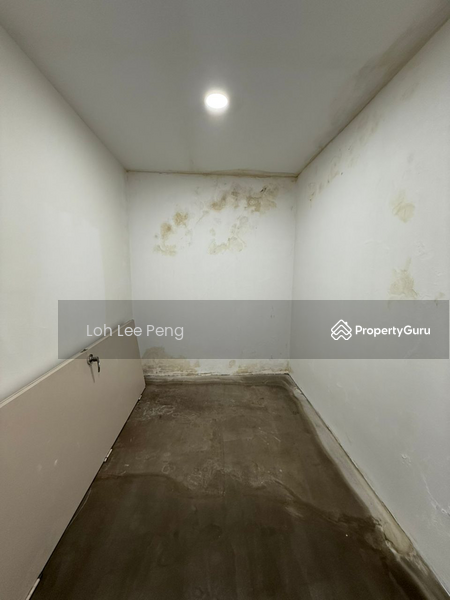 For Rent - Shop / Office at Taman Pelangi Indah