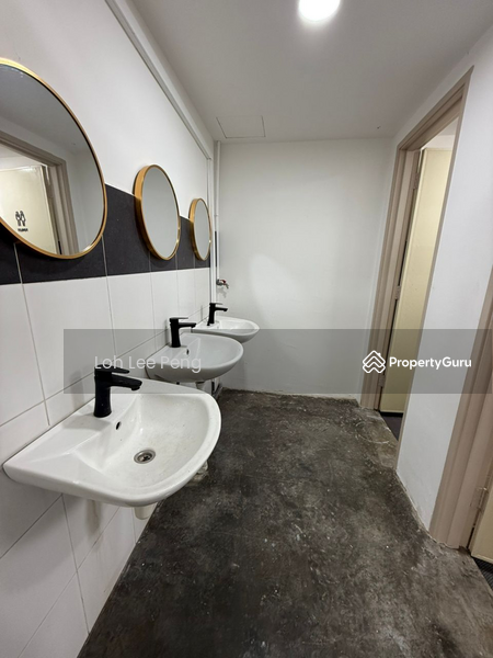 For Rent - Shop / Office at Taman Pelangi Indah