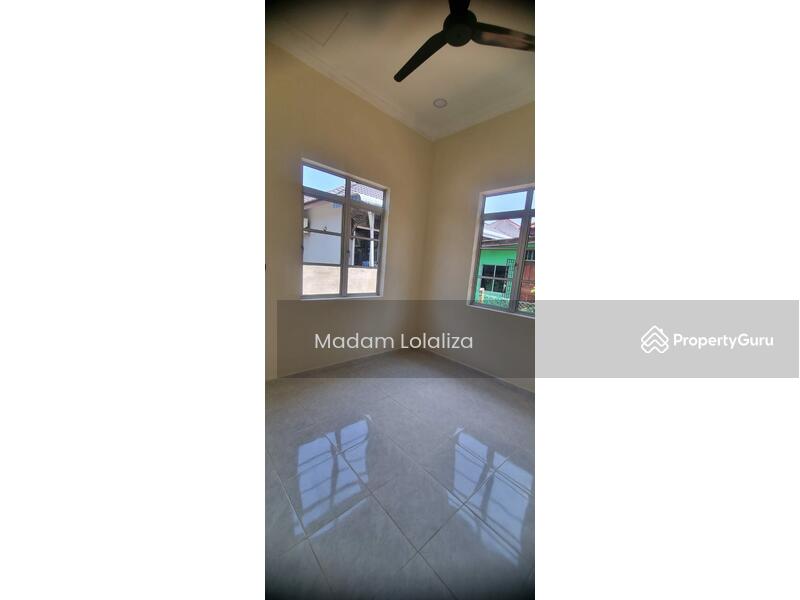 Untuk Dijual - Alor Damat, Wakaf Tengah