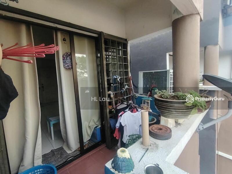 For Sale - Upper Unit Townhouse @ Villa OUG - Taman Yarl KL