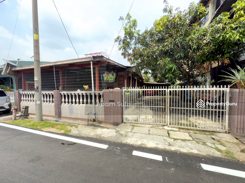 Untuk Dijual - Semi-Detached House at Kampung Pandan