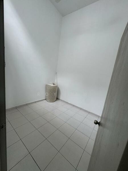 Untuk Disewa - Taman Lukut Idaman