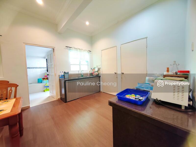 For Sale - 1-Stry Bungalow Gelugor Beautiful Garden Home