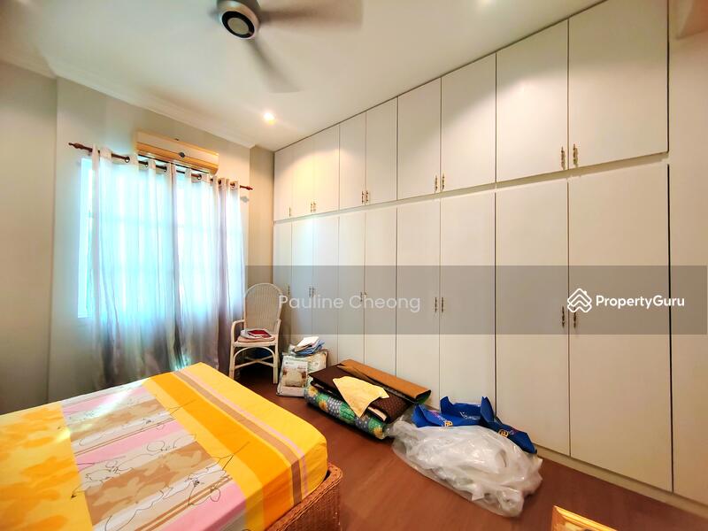 For Sale - 1-Stry Bungalow Gelugor Beautiful Garden Home