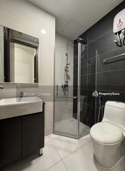 Kondominium untuk Dijual di Bay Point @ Country Garden Danga Bay - Bryan Chiew - PropertyGuru.com.my