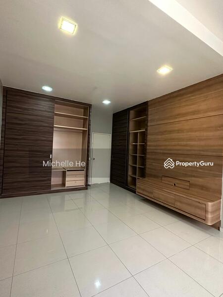 For Rent - Bukit Indah/ 2 Storey House/ For Rent