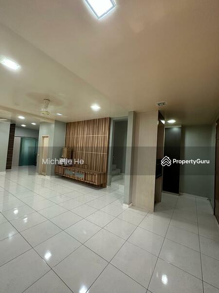 For Rent - Bukit Indah/ 2 Storey House/ For Rent