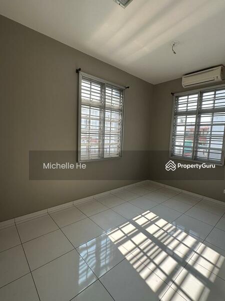 For Rent - Bukit Indah/ 2 Storey House/ For Rent