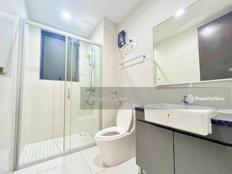 Kondominium untuk Dijual di Royal Strand @ Country Garden Danga Bay - Bryan Chiew - PropertyGuru.com.my