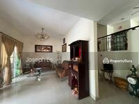 For Sale - Valencia Corner