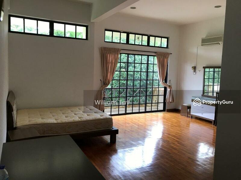 For Sale - Senai Senai Senais