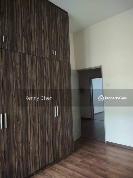 Untuk Dijual - Vines 3, Cameron Golden Hills