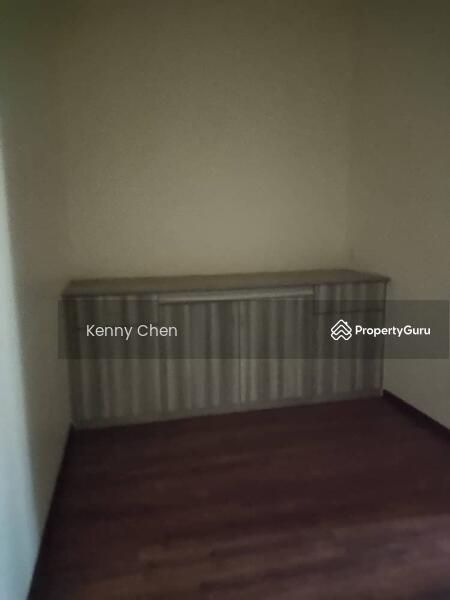Untuk Dijual - Vines 3, Cameron Golden Hills