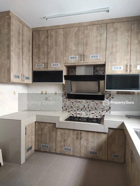 Untuk Dijual - Vines 3, Cameron Golden Hills