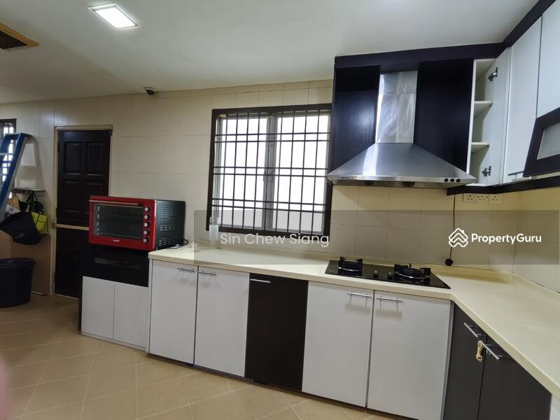 For Rent - Taman Daya Double Storey Terrace Jalan Nibong