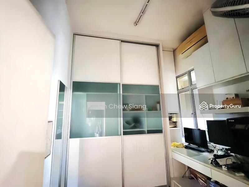 For Rent - Taman Daya Double Storey Terrace Jalan Nibong