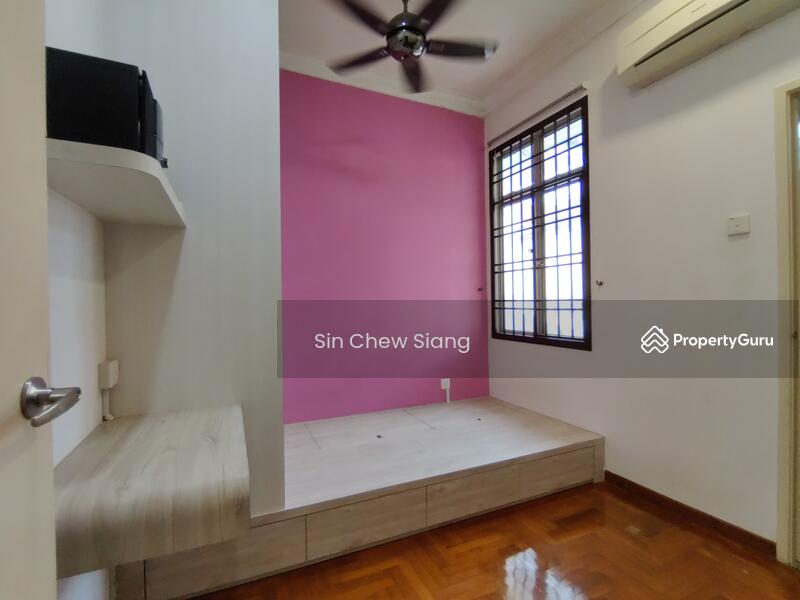 For Rent - Taman Daya Double Storey Terrace Jalan Nibong