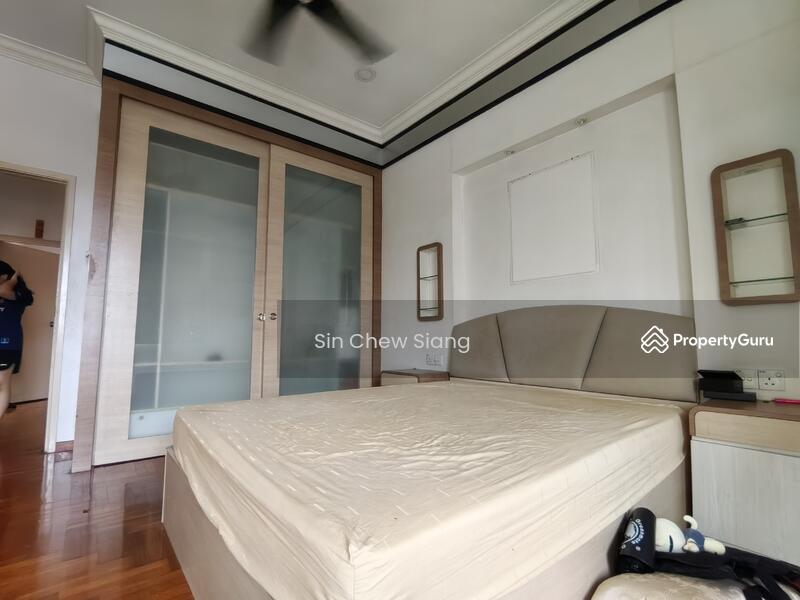 For Rent - Taman Daya Double Storey Terrace Jalan Nibong