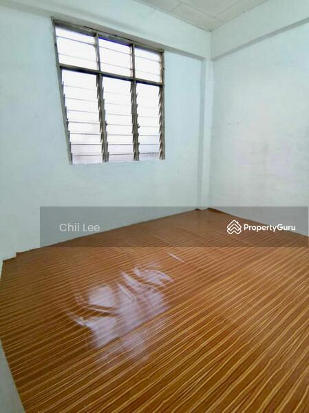 Untuk Disewa - Taman Permata