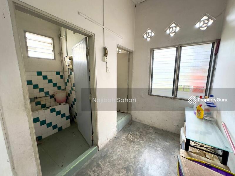 For Sale - Kampung baru seri kembangan