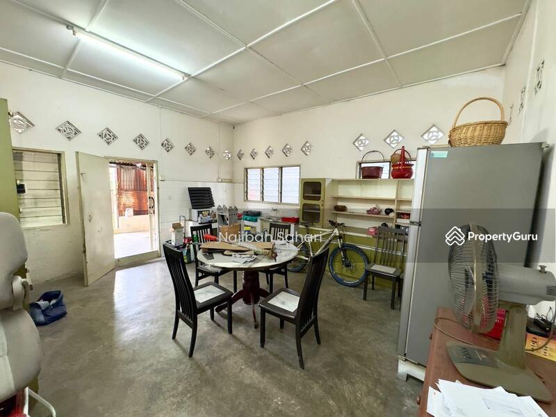 For Sale - Kampung baru seri kembangan