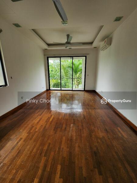 For Sale - Terraced House at Valencia