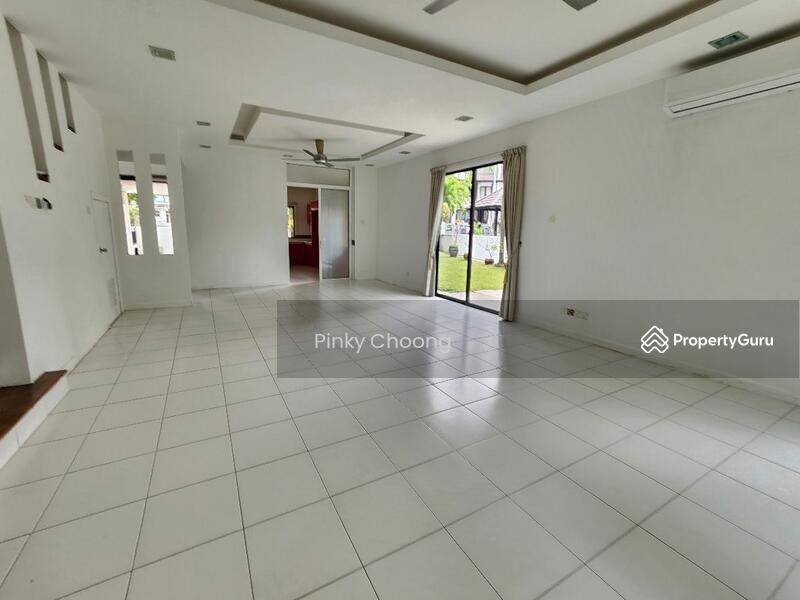 For Sale - Terraced House at Valencia