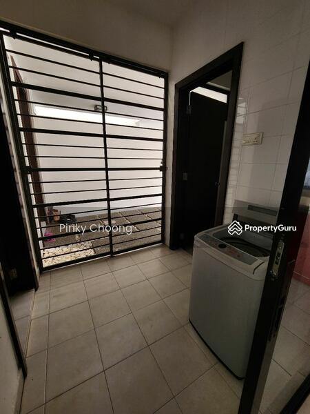 For Sale - Terraced House at Valencia