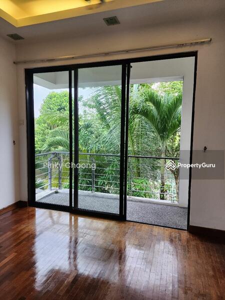 For Sale - Terraced House at Valencia