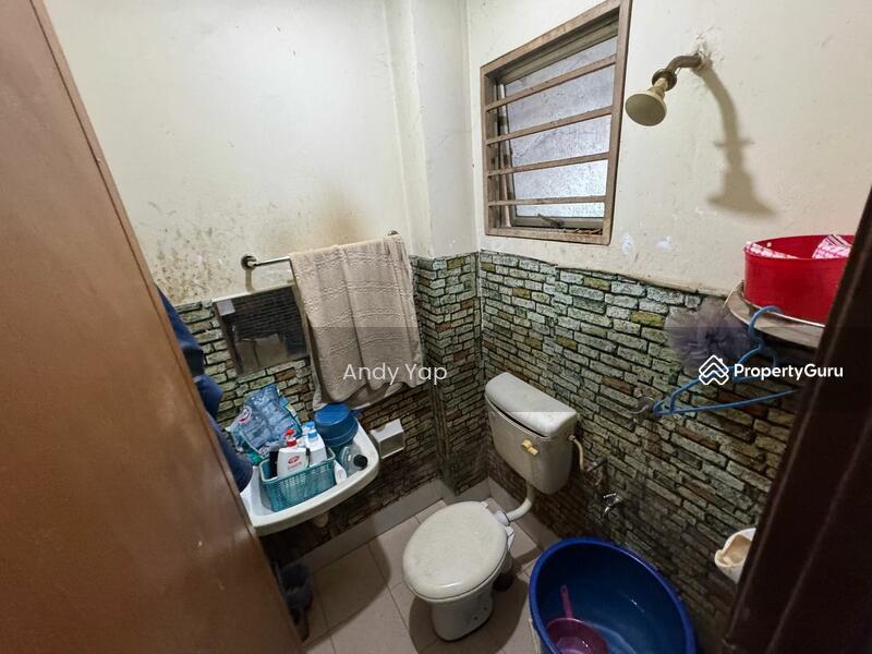 For Sale - Taman Pelangi