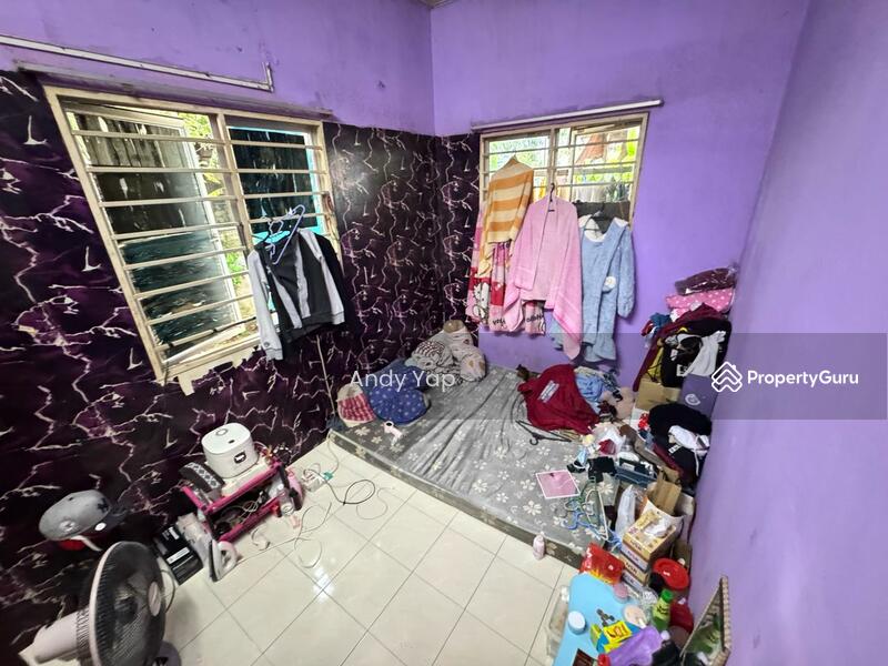 For Sale - Taman Pelangi