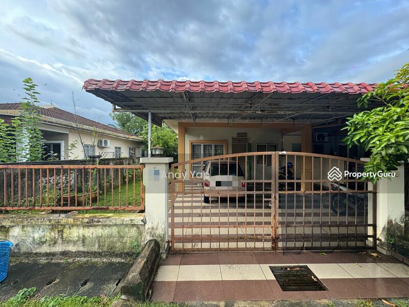 For Sale - Taman Pelangi