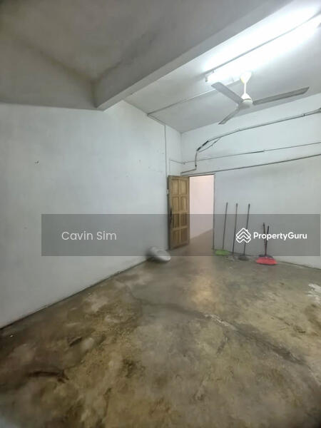 For Rent - Taman Megah Ria