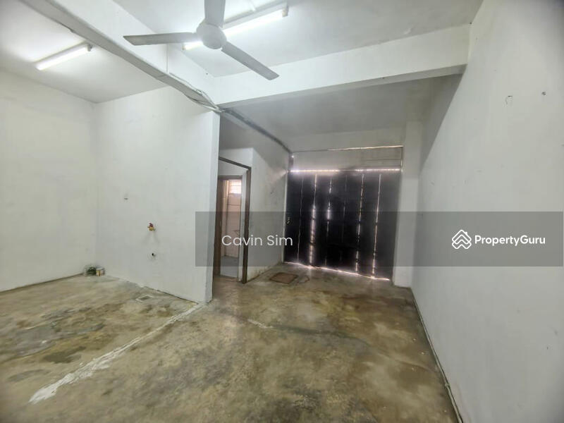 For Rent - Taman Megah Ria