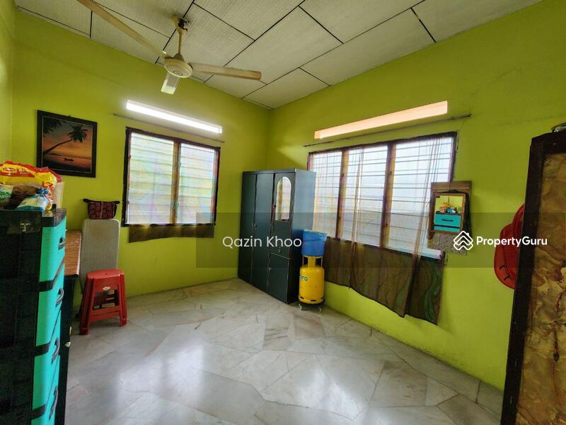 For Rent - Jelapang Single Storey Bungalow Corner
