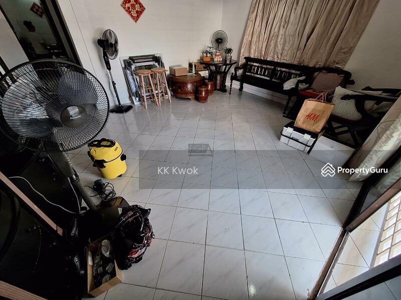 Untuk Dijual - Pulau Tikus Single Storey Terrace House.