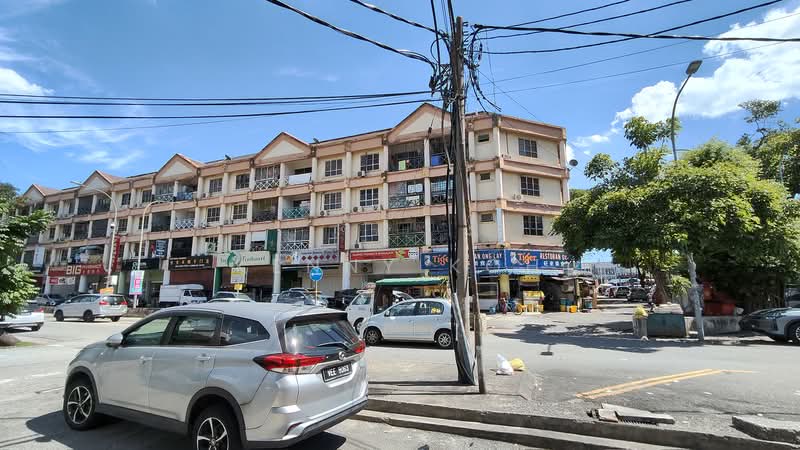 Shop for Rent in Taman Overseas Union (Taman Oug) (Jalan Klang Lama (Old Klang Road)) - Kenny Koh - Exterior - PropertyGuru.com.my
