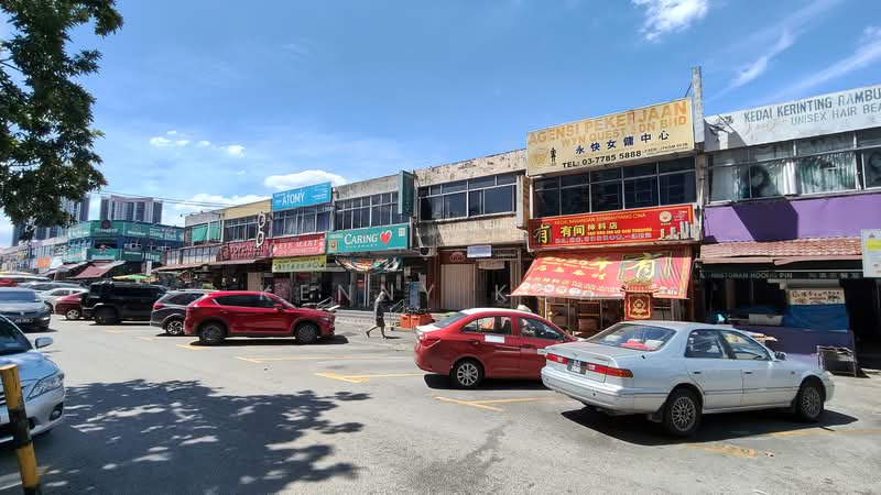 Shop for Rent in Taman Overseas Union (Taman Oug) (Jalan Klang Lama (Old Klang Road)) - Kenny Koh - Exterior - PropertyGuru.com.my