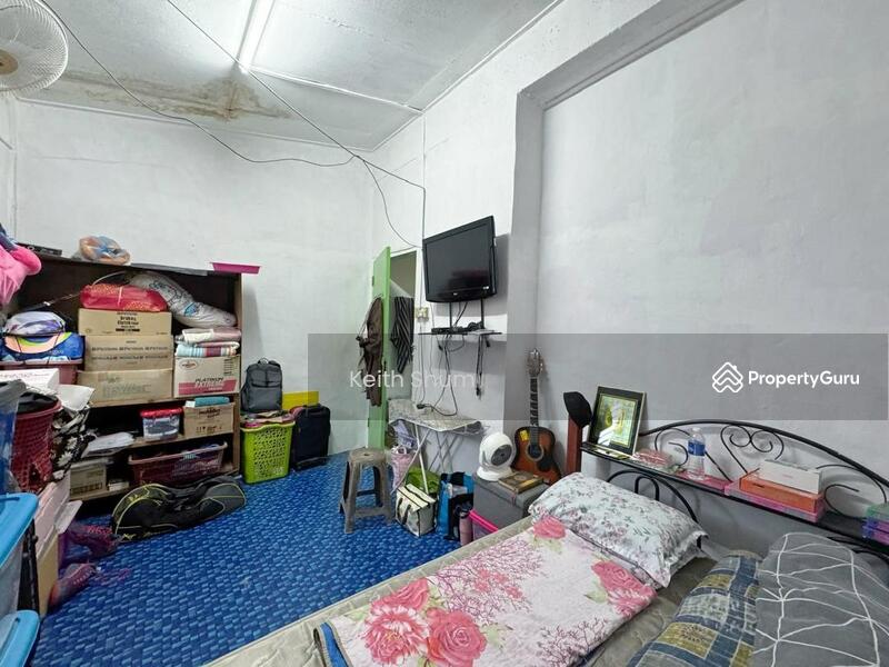 For Sale - Senai Senai Senais