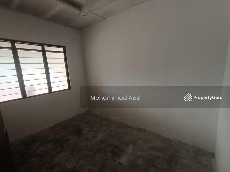 Untuk Dijual - Terraced House at Bukit Beserah
